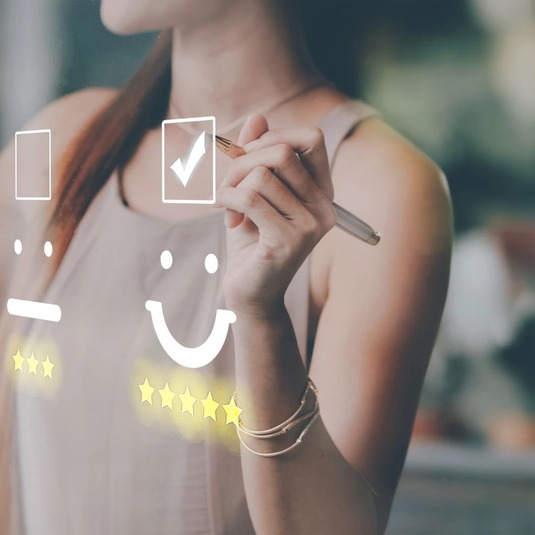 Client heureux ADV Solutions Annecy Satisfaction client Conseil Management RSE
