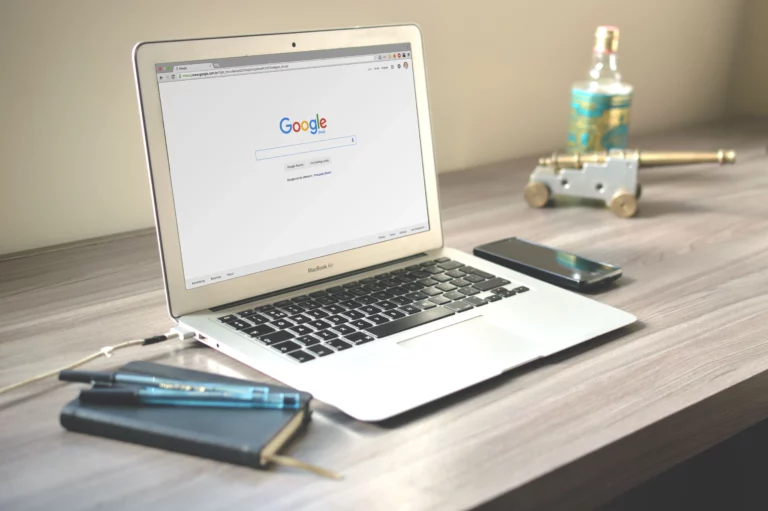 Organisation d'une prospection B2B et gestion des adresses e-mail professionnelles